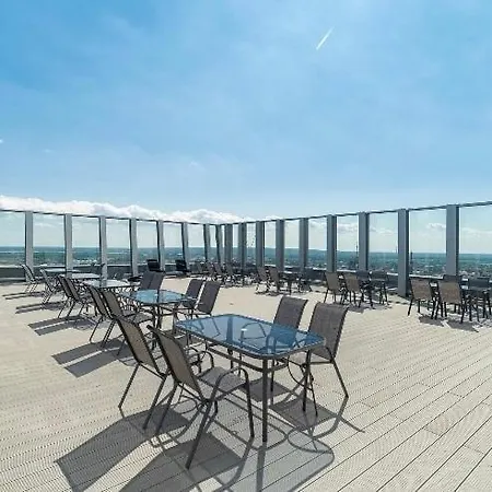 Gc Family Pool & Jacussi & Sauna Apartment